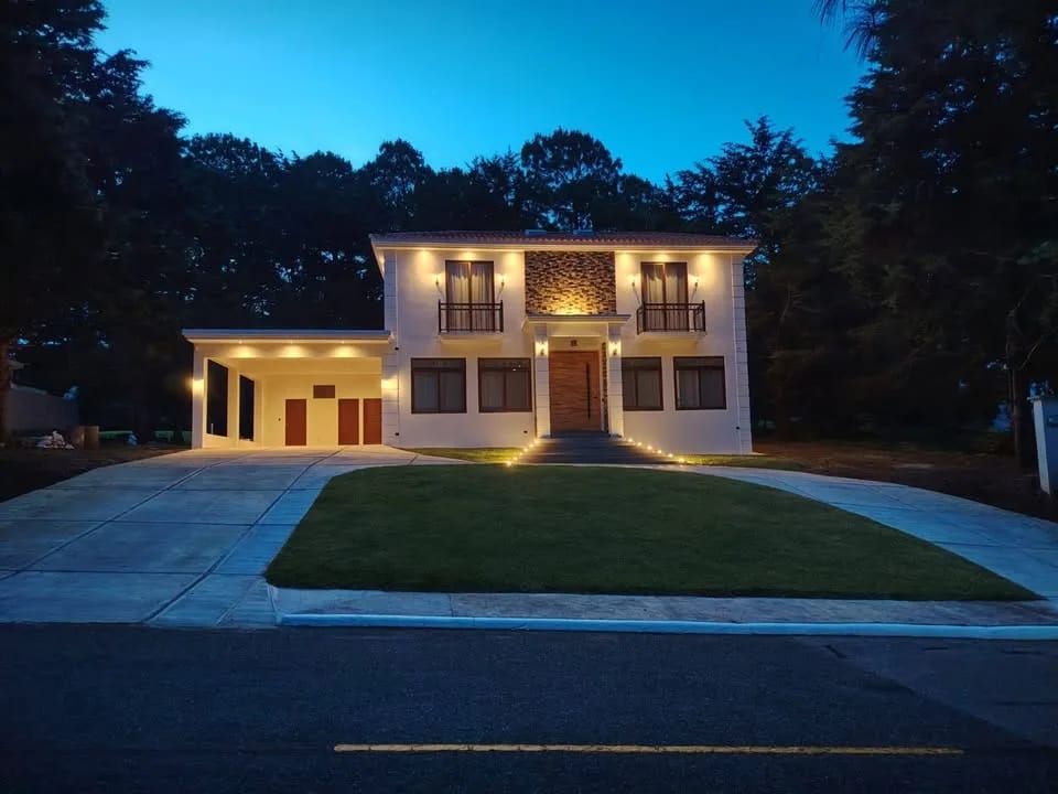 ¡casa Grande en Venta Adentro de Club de Golf Hacienda Nueva! 🏠 — foto 2 de 11