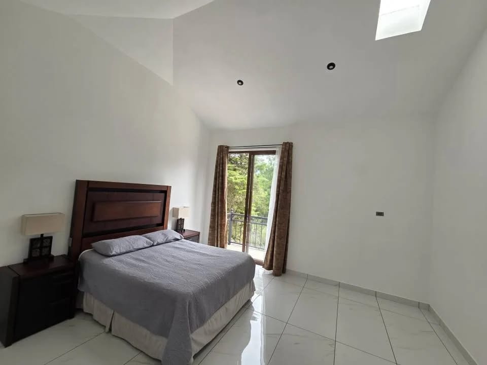 ¡casa Grande en Venta Adentro de Club de Golf Hacienda Nueva! 🏠 — foto 3 de 11