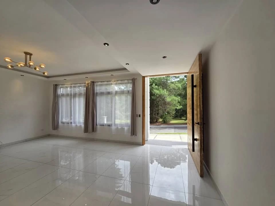 ¡casa Grande en Venta Adentro de Club de Golf Hacienda Nueva! 🏠 — foto 10 de 11