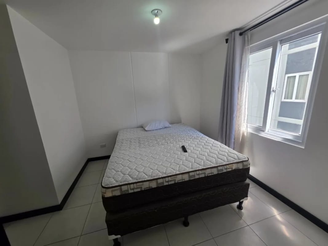 Apartamento en VENTA– Zona 7 (cerca de Mateo Flores) — foto 7 de 8