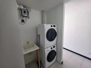 Apartamento en VENTA– Zona 7 (cerca de Mateo Flores) — miniatura 6 de 8