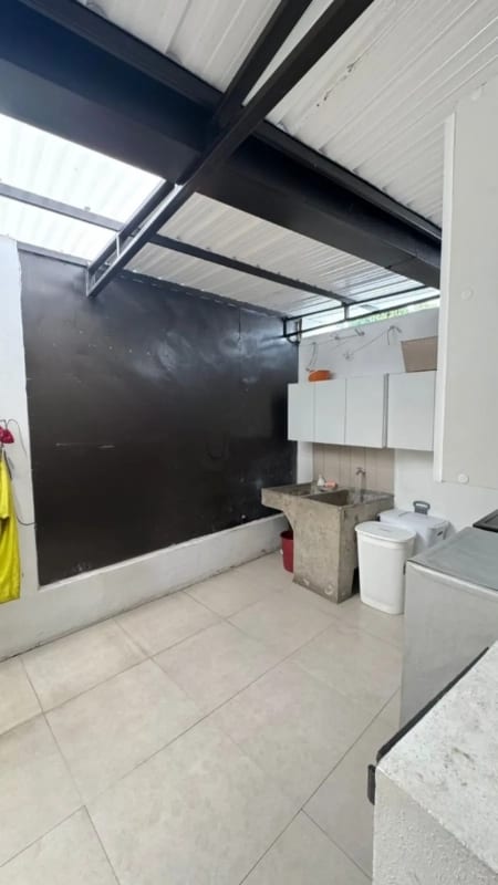 HERMOSA CASA EN VENTA San Cristóbal - Colonia Las Orquideas Sector A1 - A9. — foto 11 de 17